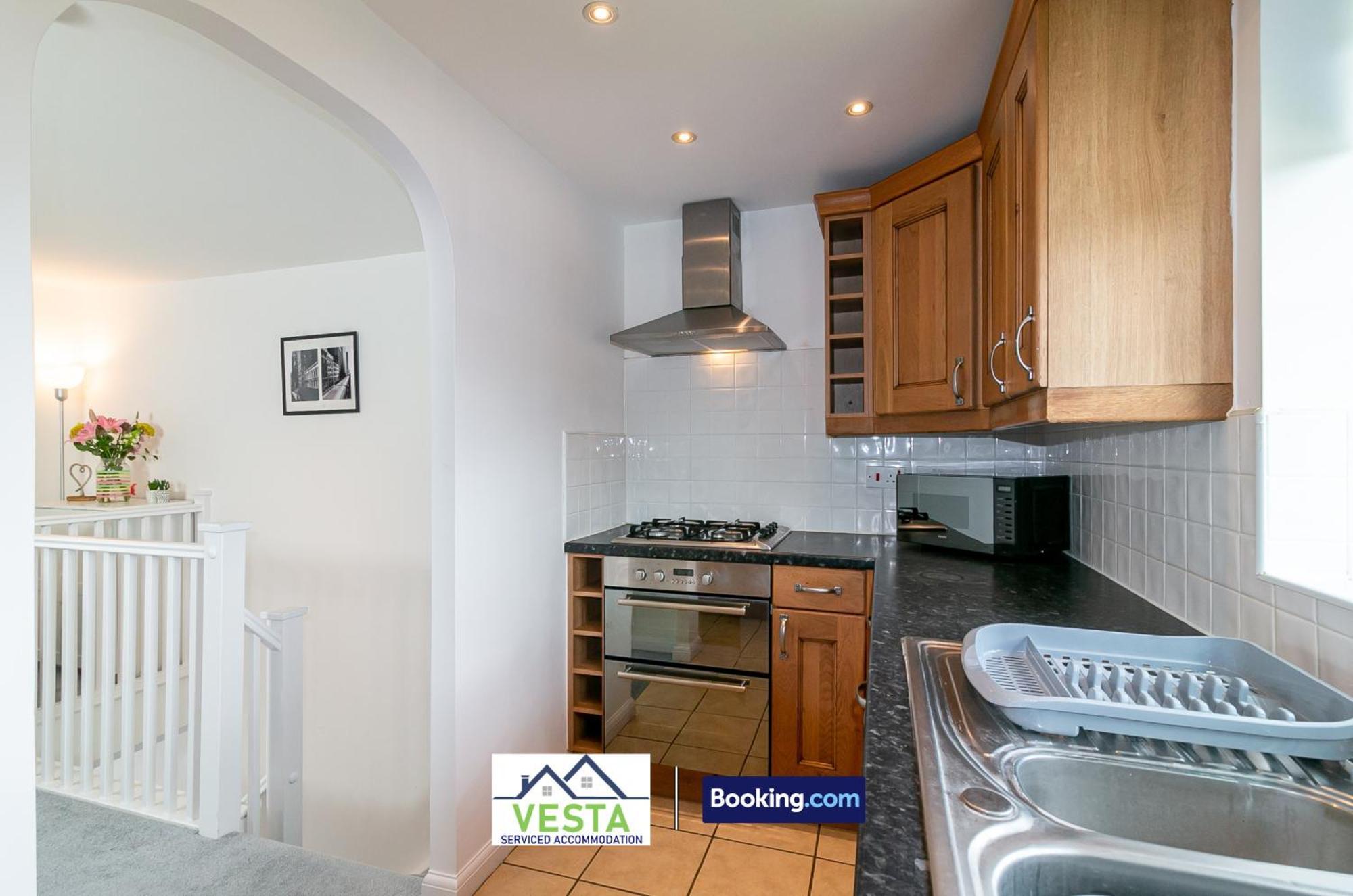 Three Bedroom Apartment By Vesta Serviced Accommodation & Short Lets Hatfield With Free Parking Luaran gambar