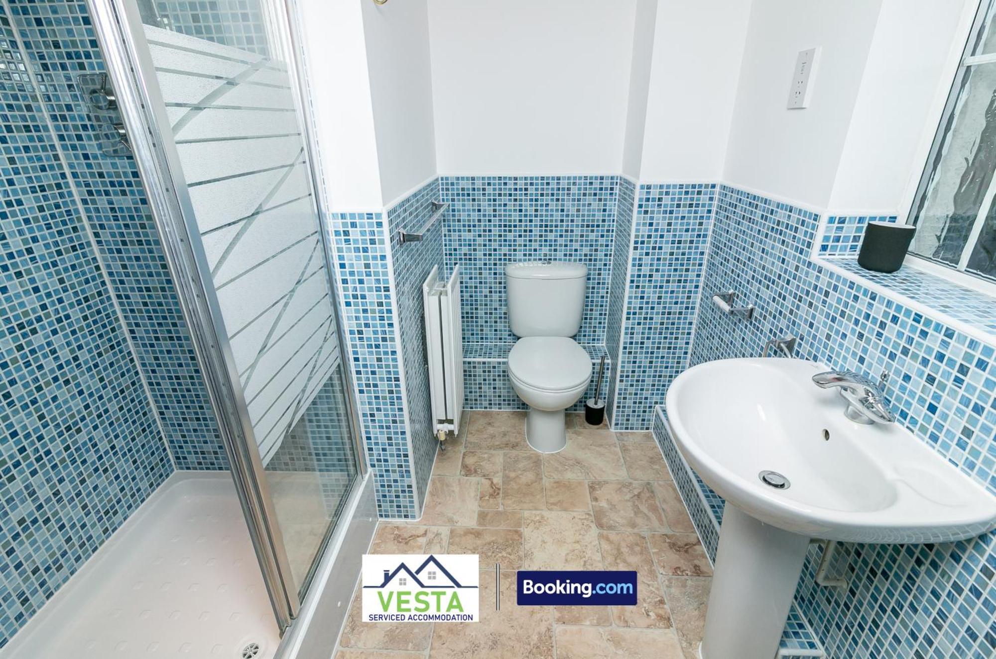 Three Bedroom Apartment By Vesta Serviced Accommodation & Short Lets Hatfield With Free Parking Luaran gambar