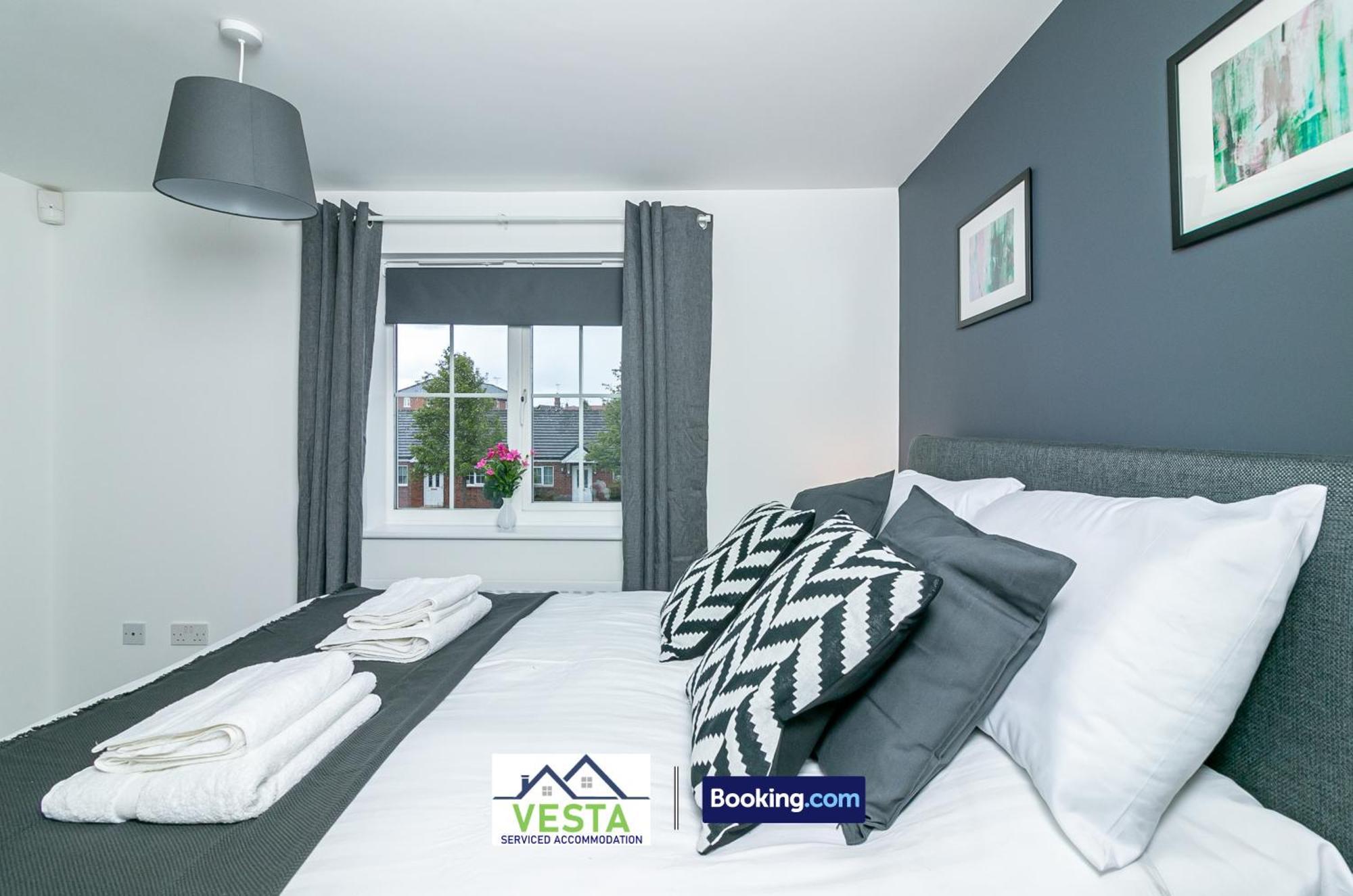 Three Bedroom Apartment By Vesta Serviced Accommodation & Short Lets Hatfield With Free Parking Luaran gambar